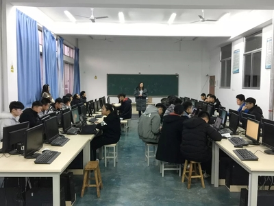 煙臺(tái)工程職業(yè)技術(shù)學(xué)院與煙臺(tái)市技師學(xué)院 電氣與新能源工程系、信息與傳媒系的軟件開(kāi)發(fā)教育發(fā)展